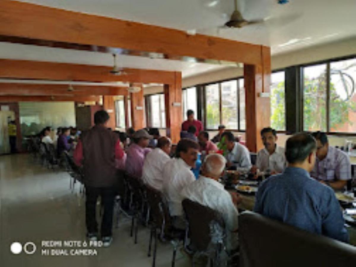 Hotel Vaibhav,Akola Екстериор снимка