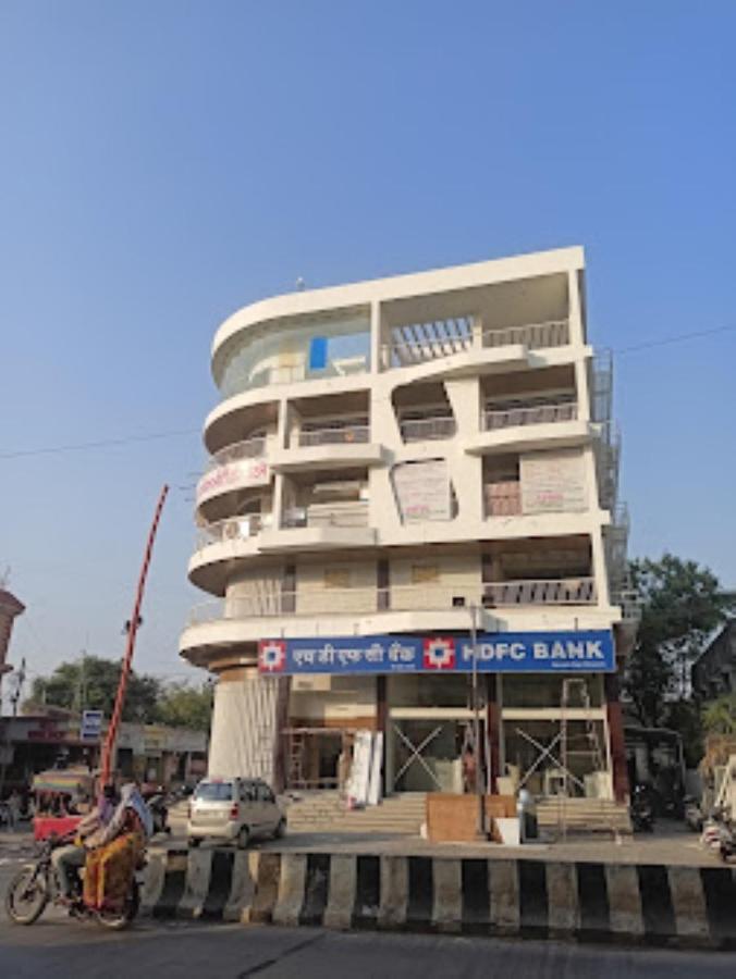 Hotel Vaibhav,Akola Екстериор снимка