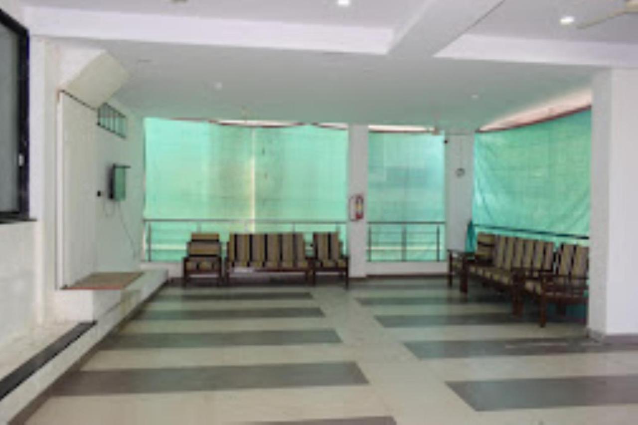 Hotel Vaibhav,Akola Екстериор снимка